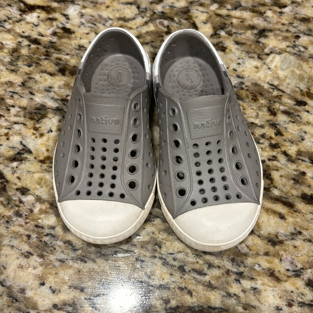 Grey & white Natives